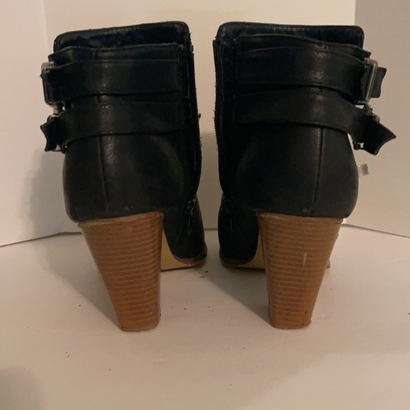 Black leather like booties size 10 - Picture 4 of 5